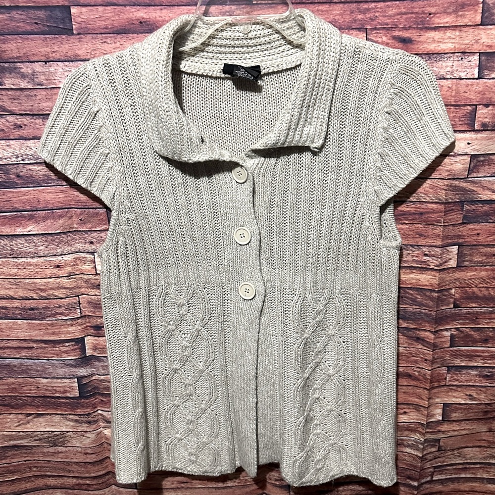 Short Sleeve Sweater Knit Top